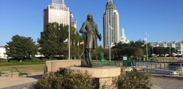 Outdoor adventures, music, restaurants, museums, fun all meet in Mobile, Alabama