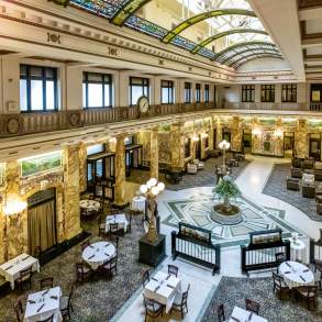 Radisson Lobby