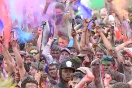 Image of people at the Holi Festival of Colors in Salt Lake.