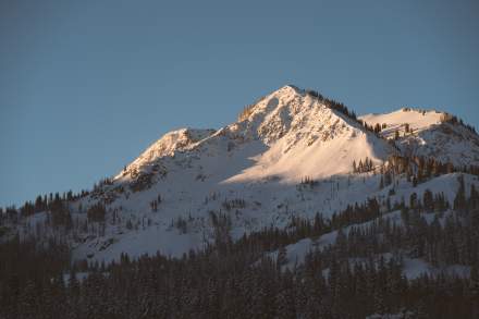 Milly Peak offers stunning views and skiers the opportunity to take Milly Lift to the Lone Pine trail.