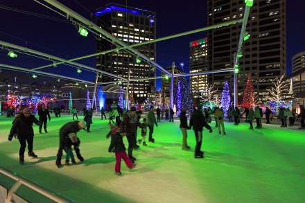 The location of the rink in the heart of Downtown is convenient and captivating.