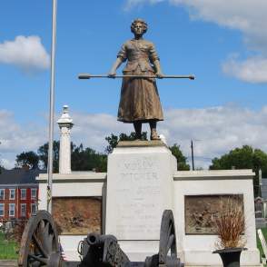 Monuments, Memorials and Military History