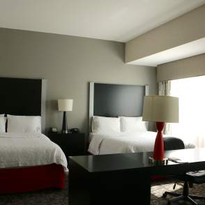 Hampton Inn + Suites DuPont Room