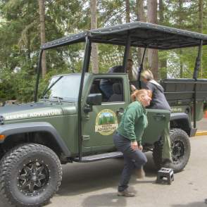 Keeper Adventure tour at Northwest Trek Wildlife Park