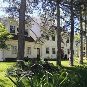 Darlington House Bed & Breakfast