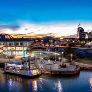 Perdido Queen docked at Cooper Riverside Park