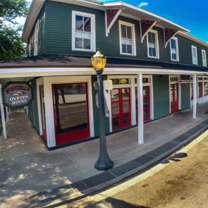 Wintzell's Oyster House - Downtown