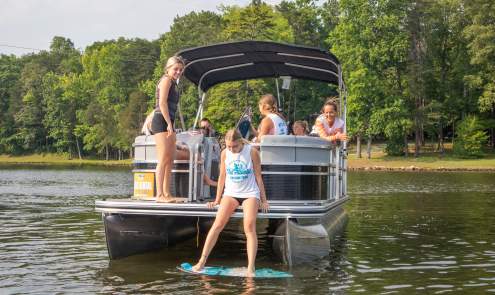 Pontoon Boat Hyco Lake