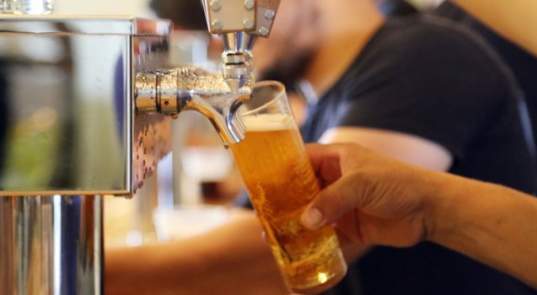 Brews and Beats: Live Music and Craft Beers