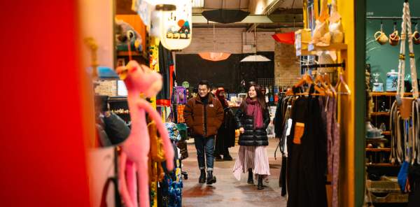 VB - Red Brick Market