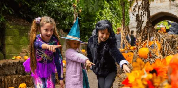 VB - Warwick Castle Haunted