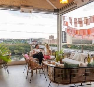 Austin’s Most Aesthetic Cafes, Restaurants and Bars