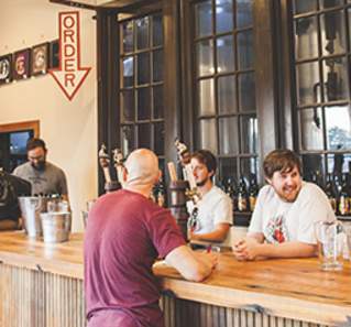 BREWERIES & BREW PUBS