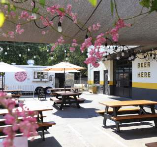 25 Food Trucks In Austin, TX You Can’t Miss