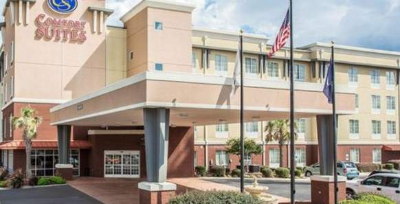 Comfort Suites