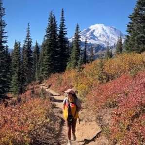 The Vue: Mt. Rainier & Naches Peak Loop Trail