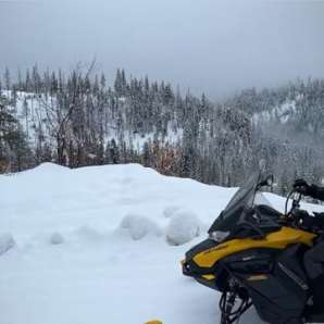 The Vue: Snowmobiling in Snoqualmie Pass