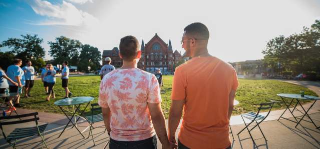 Couple enjoying time outdoors in Cincinnati