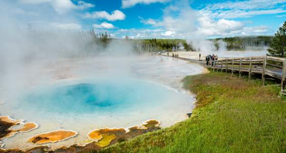 Tips for Exploring Yellowstone National Park