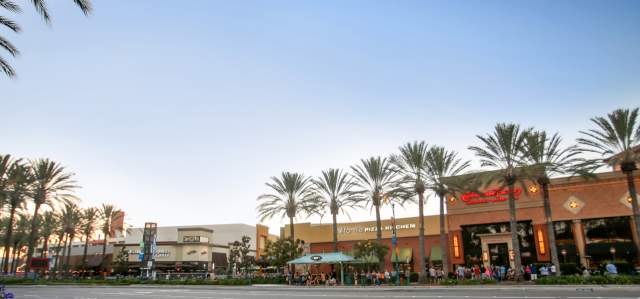 Shopping Centers in Orange County