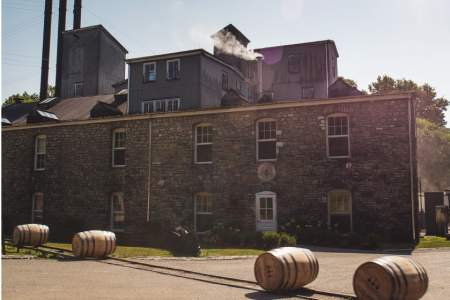 Woodford Reserve building.