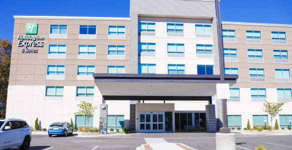 Holiday Inn Express & Suites Rock Hill