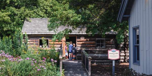 Blackberry Farm in Aurora, Illinois