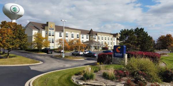 Comfort Inn & Suites Geneva-West Chicago