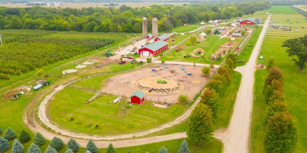 Woody's Orchard & Family Fun Farm