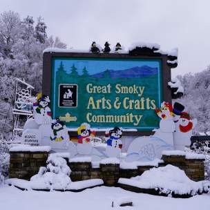 Great Smoky Arts & Crafts Community