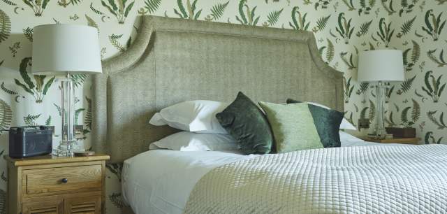 Duncombe Arms Walnut House Bedroom 2