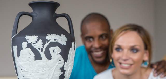 couple admire Wedgwood Portland Vase diversity