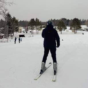 Hanson Hills, downhill skiing,