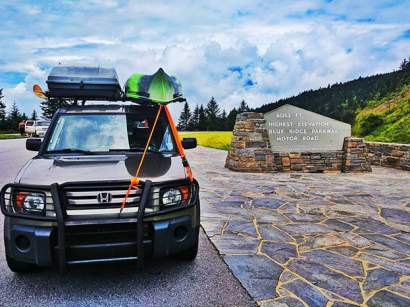 canoe on car