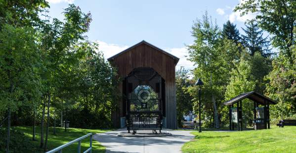 Road Trip: Creswell and Cottage Grove