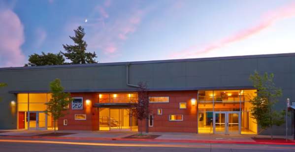 Venue 252 - Ad