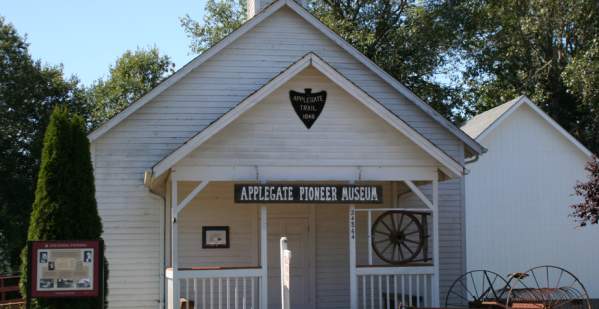 Applegate Pioneer Museum