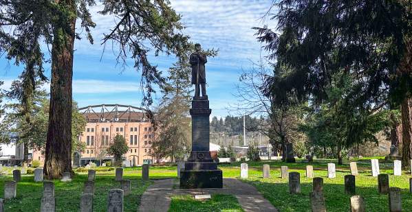 Soldiers Memorial (Civil War)