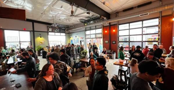 Oakshire Happy Hour Mondays