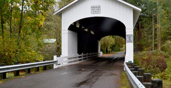 Covered Bridge Adventure Tour by Best Oregon Tours