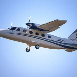 Cape Air plane