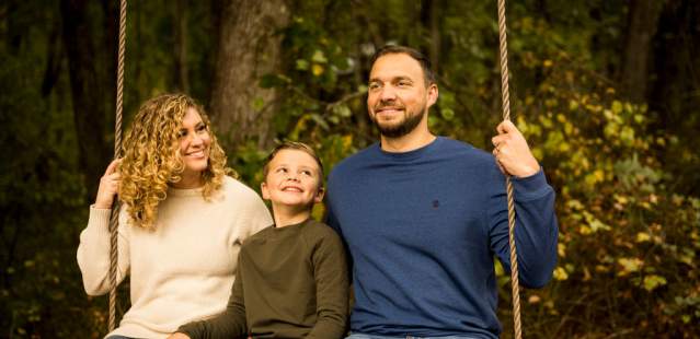 Family on Swing at Cherry Treesort
