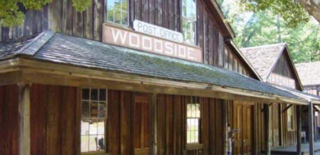 Woodside Store