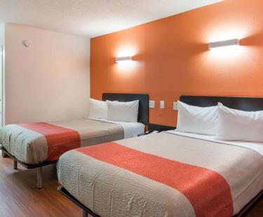 Motel 6