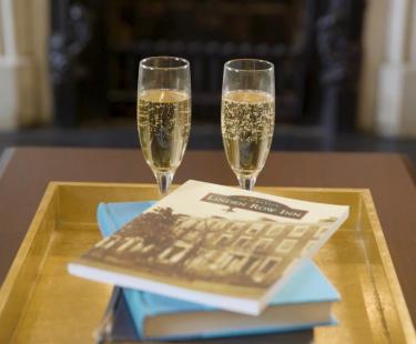 Champagne & Books