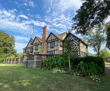 Agecroft Hall & Gardens