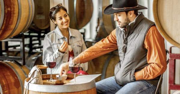 perissos winery Couple