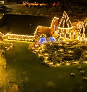 Twin Oast Night Holiday lights
