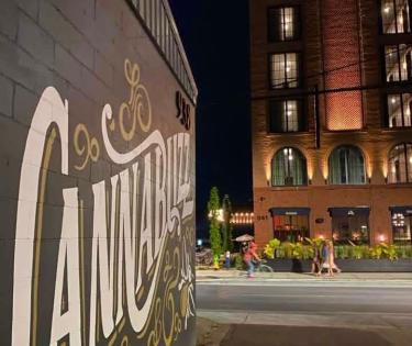 Cannabuzz Bar & Dispensary