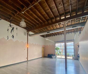 Yoga & Sound Healing Studio